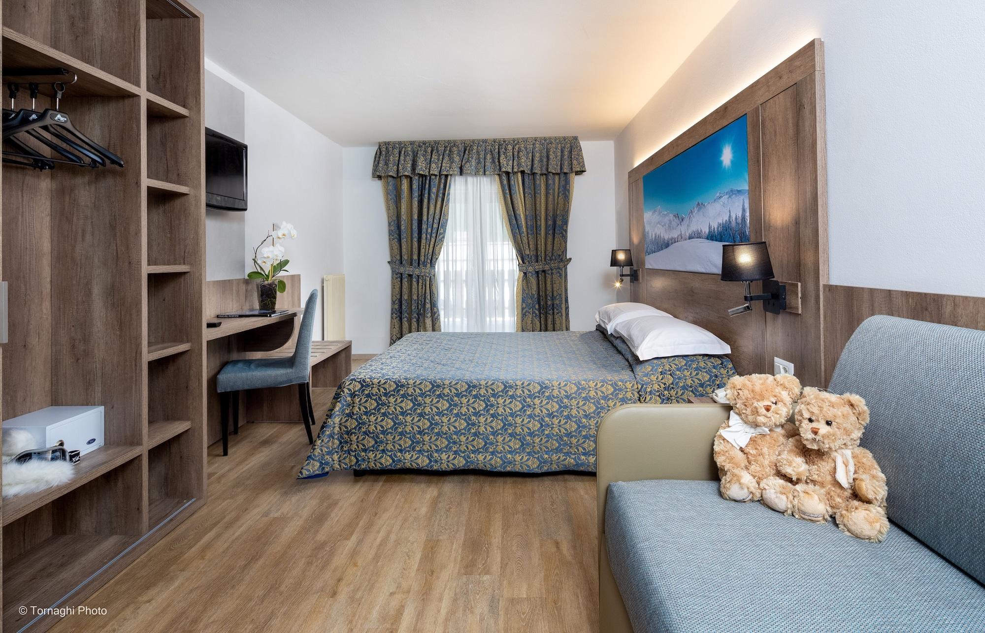 Hotel Alpen Андало Екстериор снимка